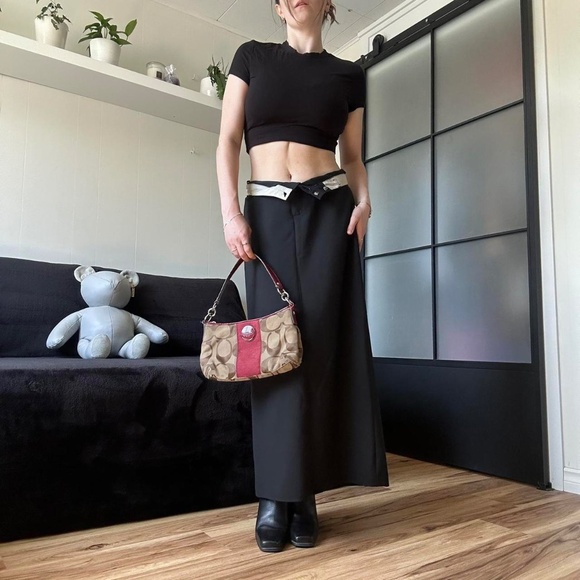 The Perfect Black Fold Over Maxi Skirt - Picture 3 of 8